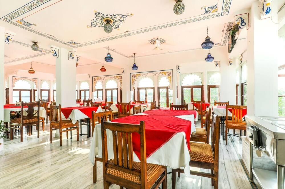 Hotel Pichola Haveli Udaipur Exterior photo
